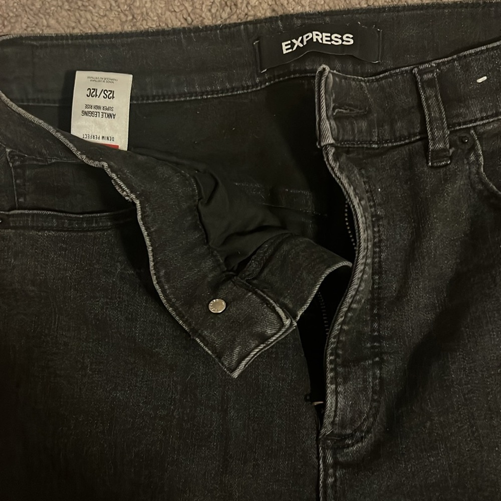Express high rise jeans - Picture 2 of 5